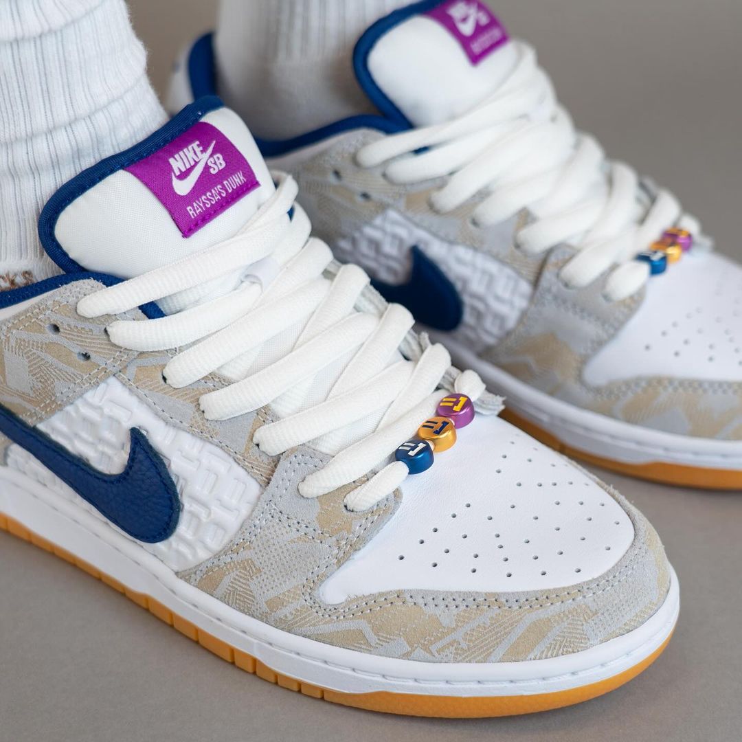 【2024年 3/17、3/19 発売】ライッサ レアウ × ナイキ SB ダンク ロー (Rayssa Leal NIKE SB DUNK LOW) [FZ5251-001]