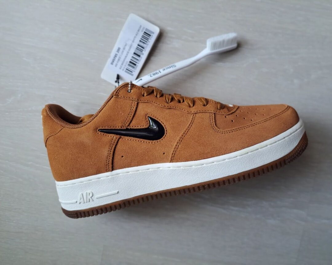 【サンプル】ナイキ エア フォース 1 ロー レトロ “カラー オブ ザ マンス/エールブラウン” (NIKE AIR FORCE 1 LOW RETRO “Color of the Month/Ale Brown”) [DV0785-200]