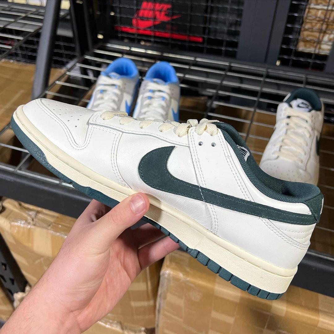 NIKE DUNK アスレチックデパートメント ナイキ ダンク