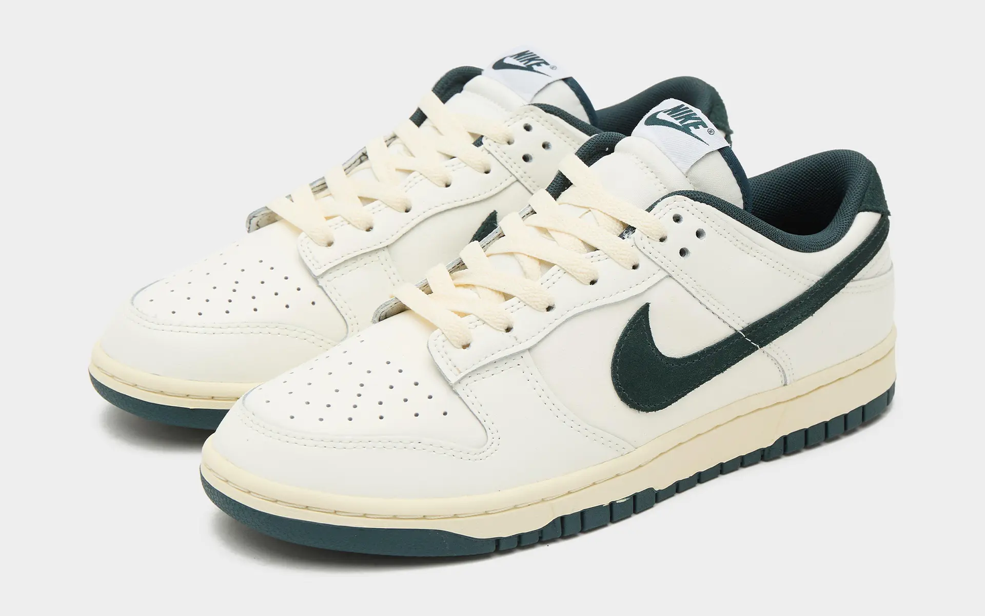 期間値下げ！名作！NIKE DUNK L コラボ！ERIC HAZE.US13