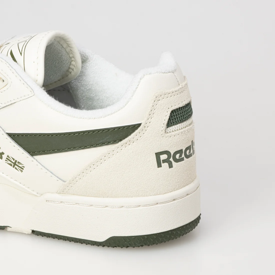 ベクターの30周年をフィーチャーしたクラシックコレクション！REEBOK BB 4000 II “Chark” (リーボック “チョーク”) [RE1759]