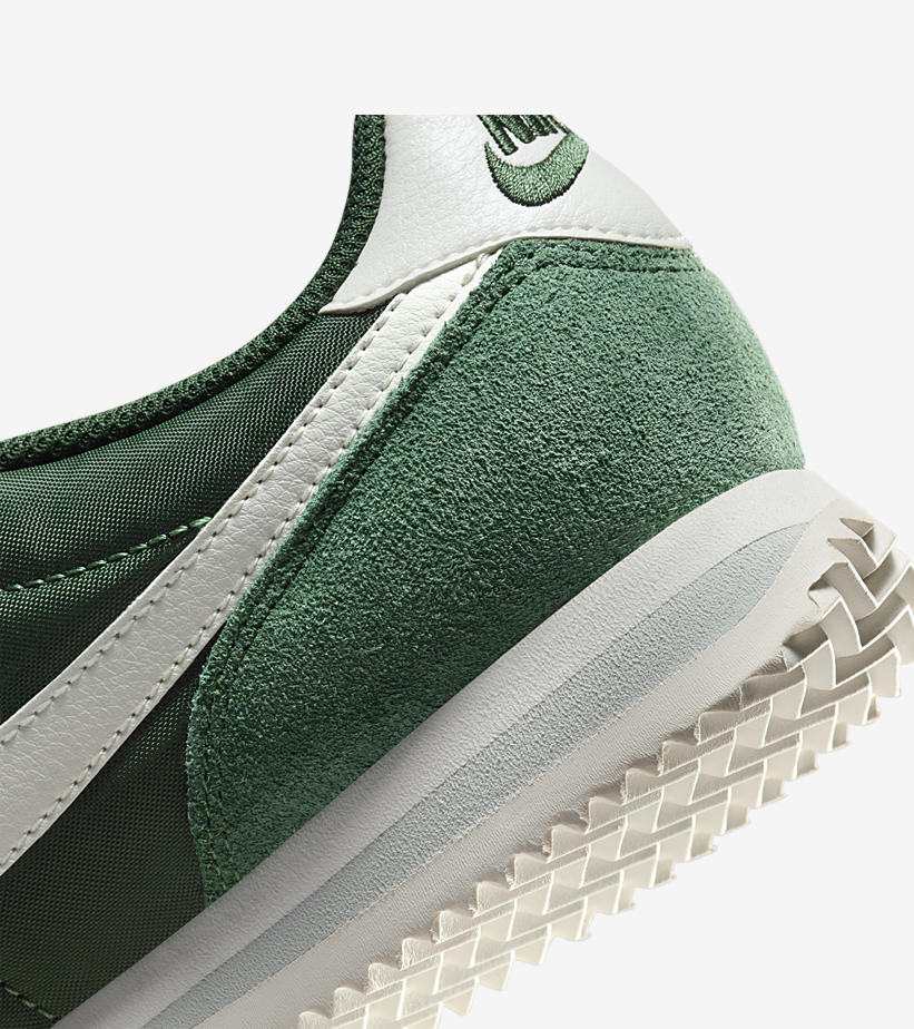 【国内 10/5 発売予定】ナイキ コルテッツ “ファーグリーン/セイル” (NIKE CORTEZ “Fir Green/Sail”) [DZ2795-300]