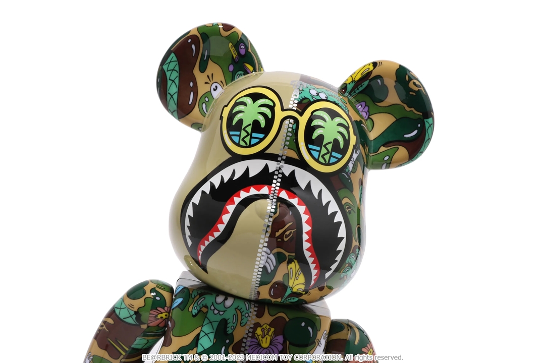 6/17 発売！BE@RBRICK × A BATHING APE × Steven Harrington SHARK 100% & 400% / 1000% (ベアブリック ア ベイシング エイプ)