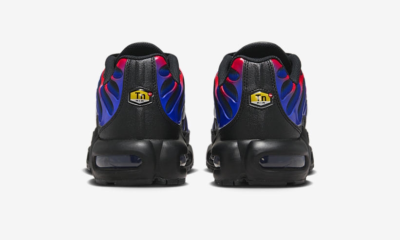 海外発売！ナイキ エア マックス プラス “スパイダーマン/ブラック” (NIKE AIR MAX PLUS “Spider-Man/Black”) [FN7805-001]