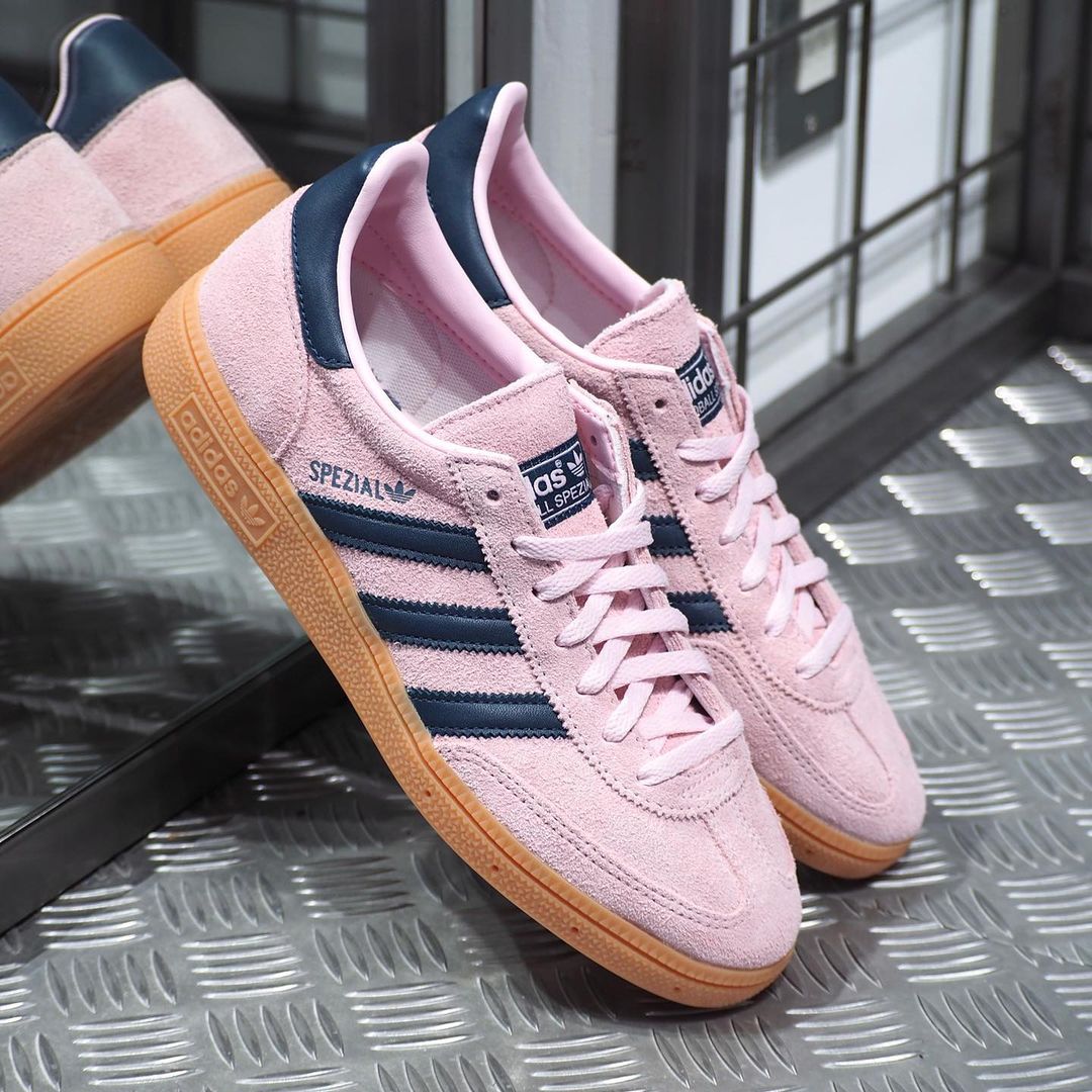 【2024年4月 リストック】adidas Originals HANDBALL SPEZIAL (アディダス オリジナルス ハンドボール スペツィアル) [BD7632/BD7633/DB3021/IF6564/IF6561]