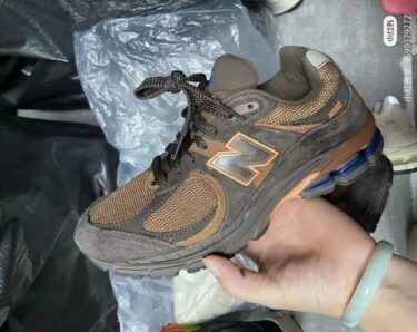 【リーク/2023年 Q4 サンプル】New Balance M2002 “Grey/Brown” (ニューバランス)