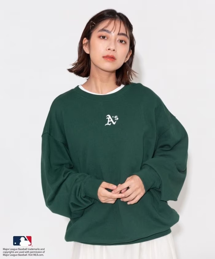 MLBロゴをあしらった、FREAK’S STORE限定販売のスペシャルモデル FREAK’S STORE × MLB COLLECTION 2023 F/W 別注 (フリークスストア エムエルビー)