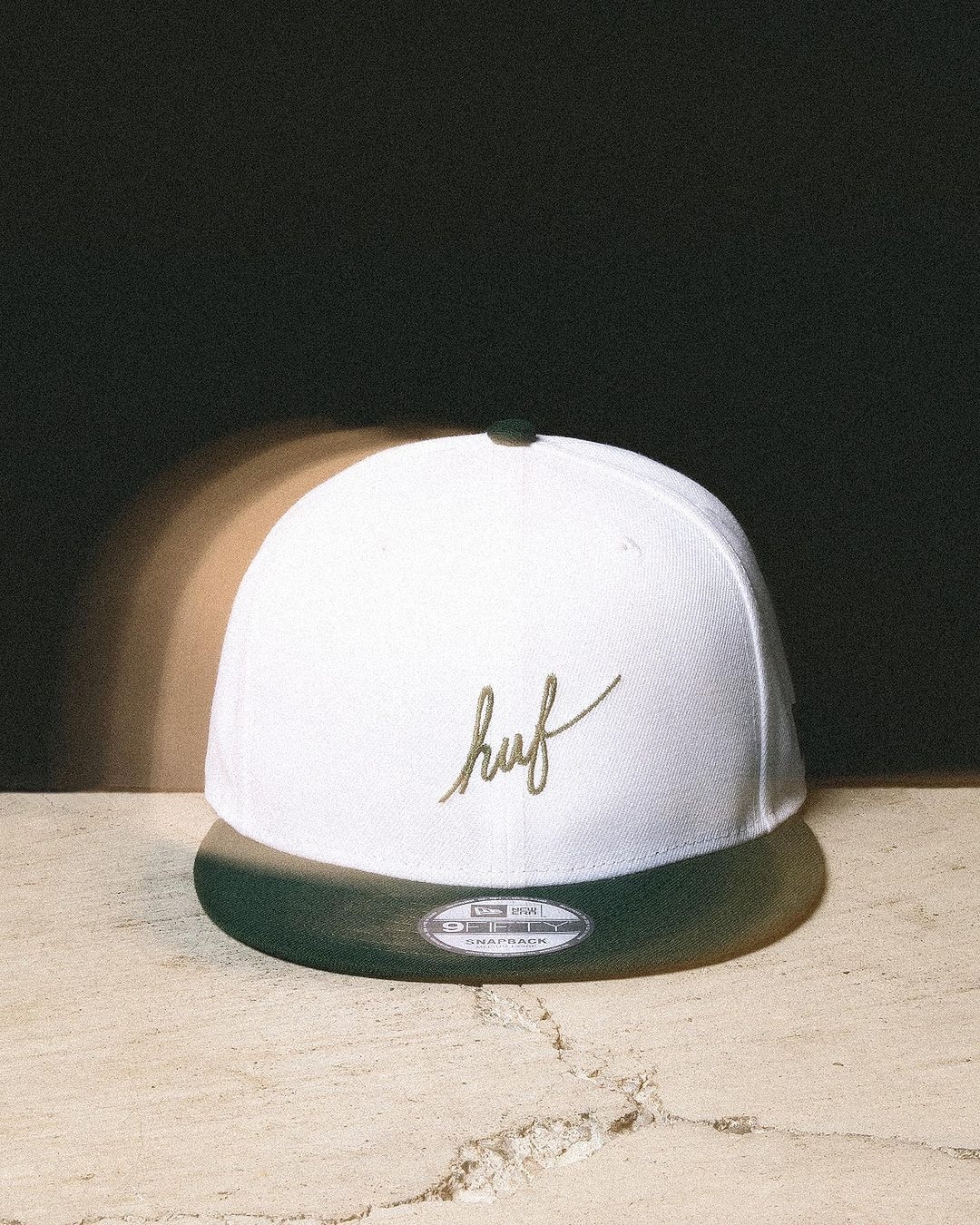 NEW ERA × HUF CLASSIC SCRIPT HATが8/4 予約販売 (ニューエラ ハフ)