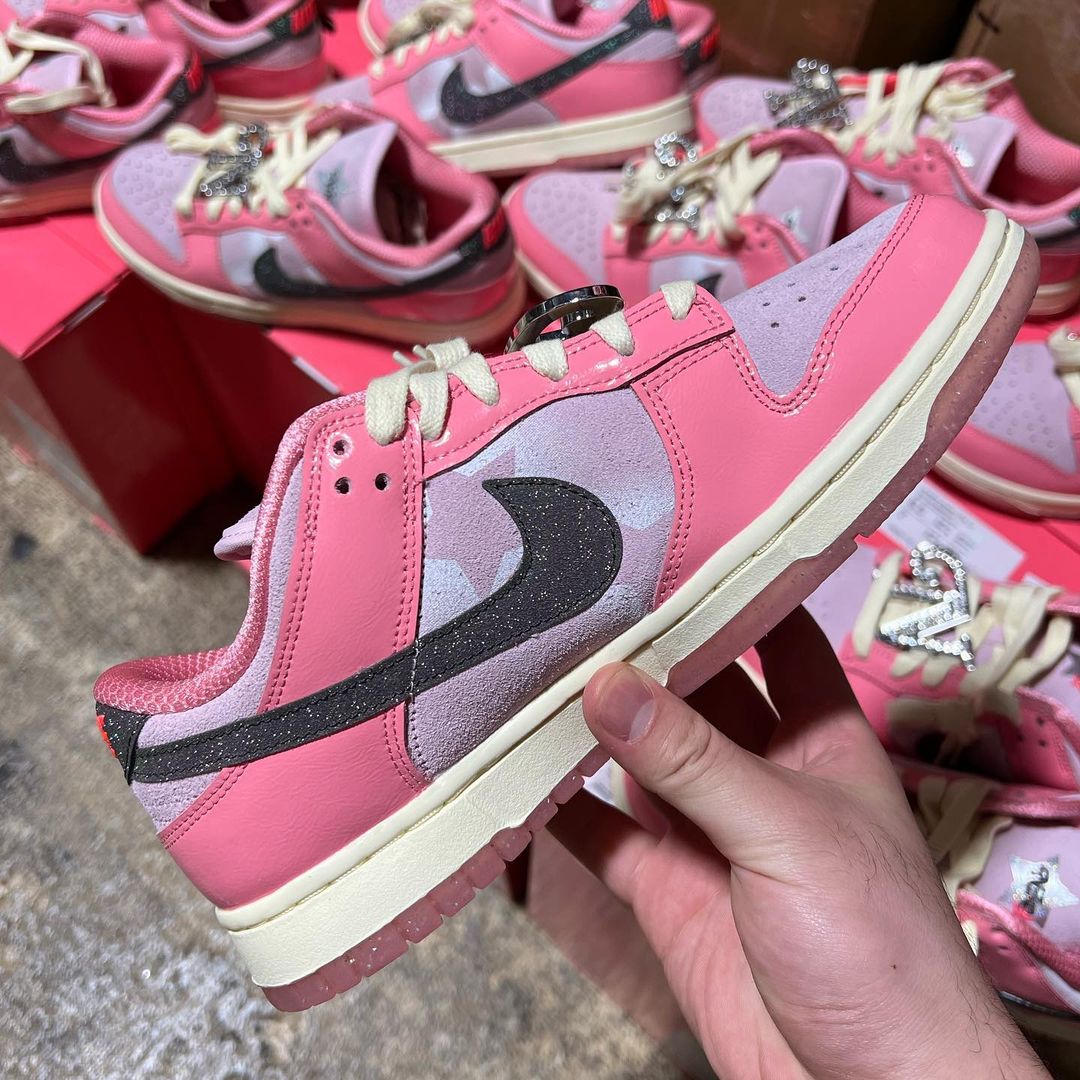 ナイキ ウィメンズ ダンク ロー LX “バービー” (NIKE WMNS DUNK LOW LX “Barbie”) [FN8927-621]