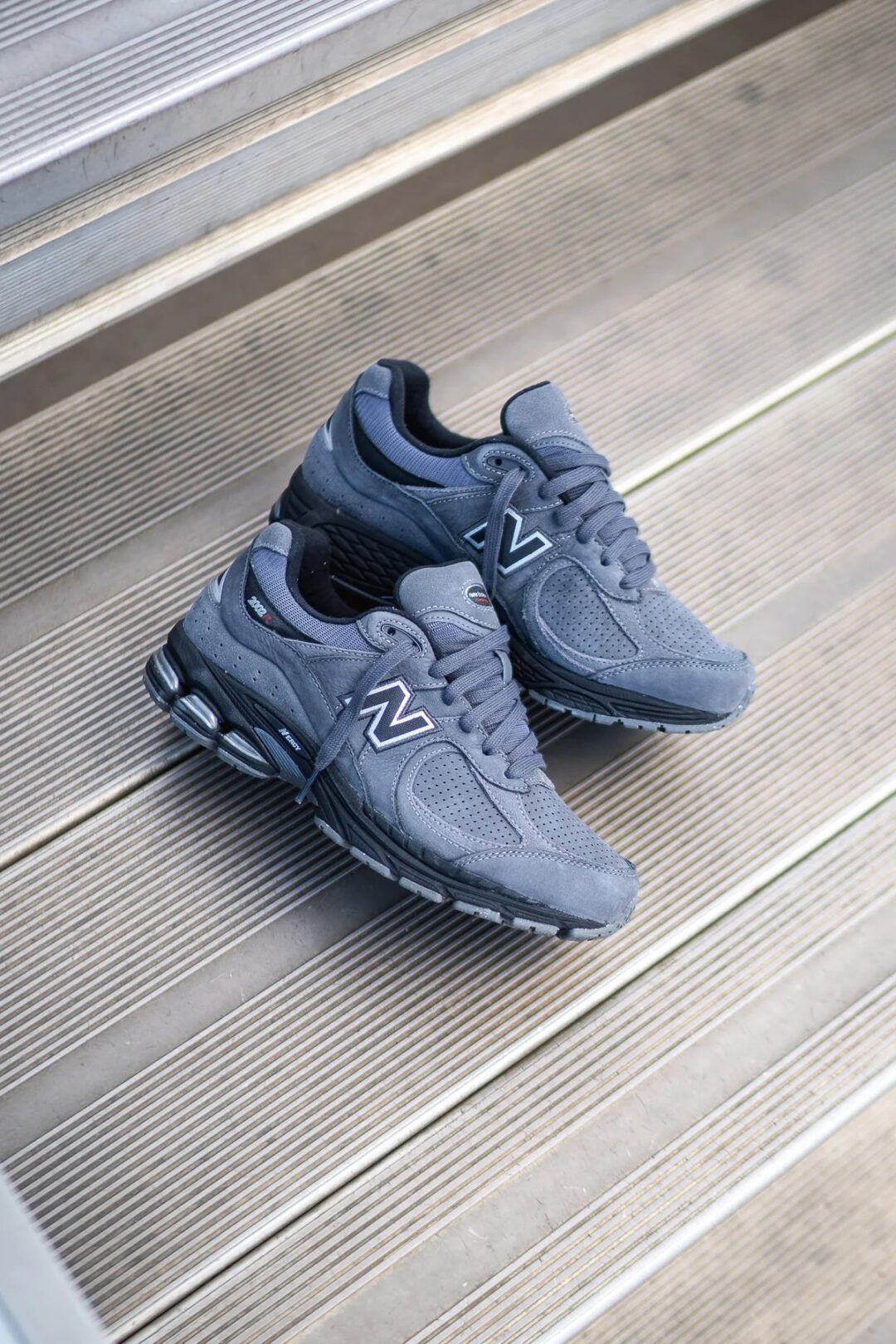 【国内 11/24 発売】New Balance M2002 REH “Grey” (ニューバランス)