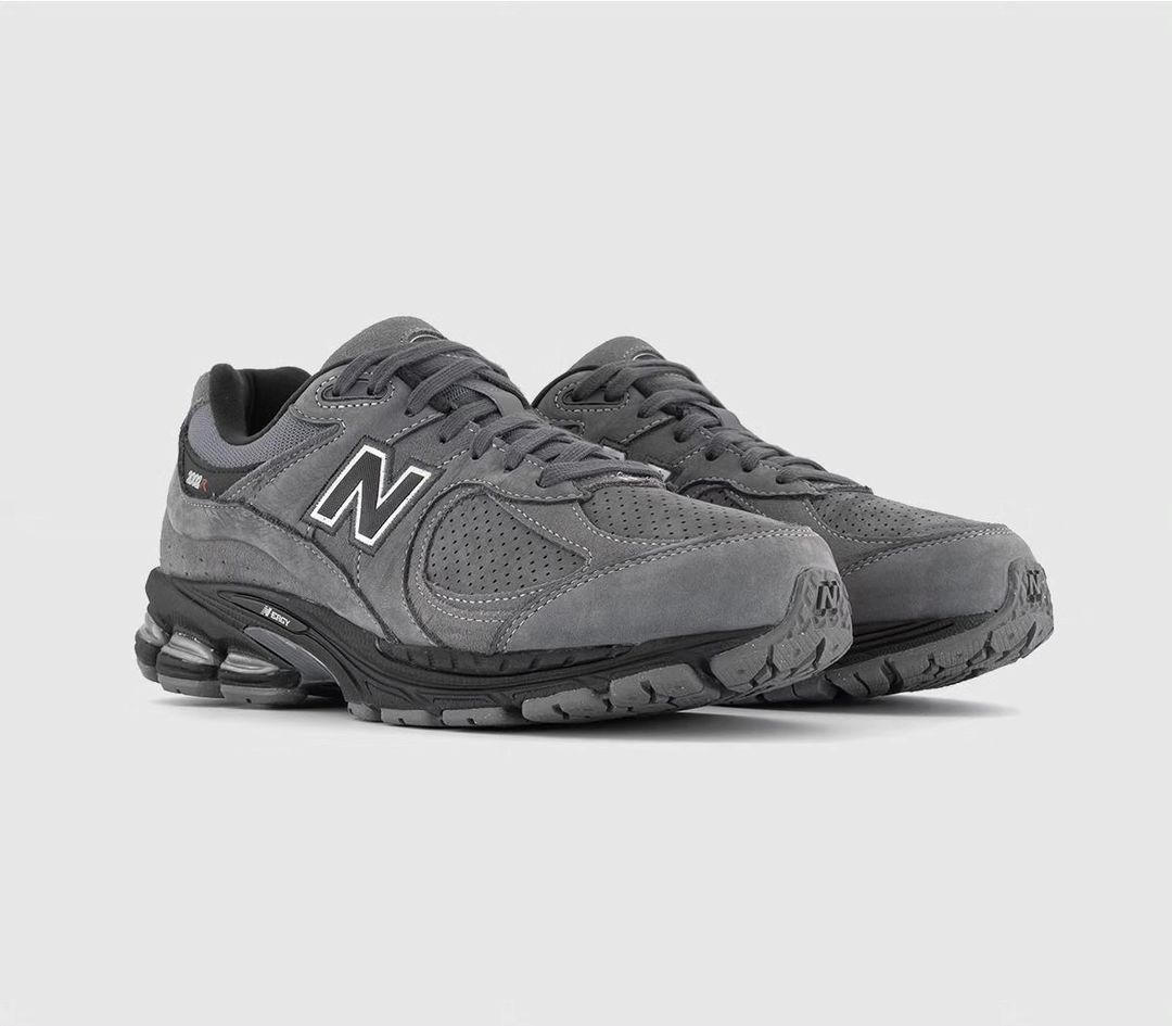 【国内 11/24 発売】New Balance M2002 REH “Grey” (ニューバランス)