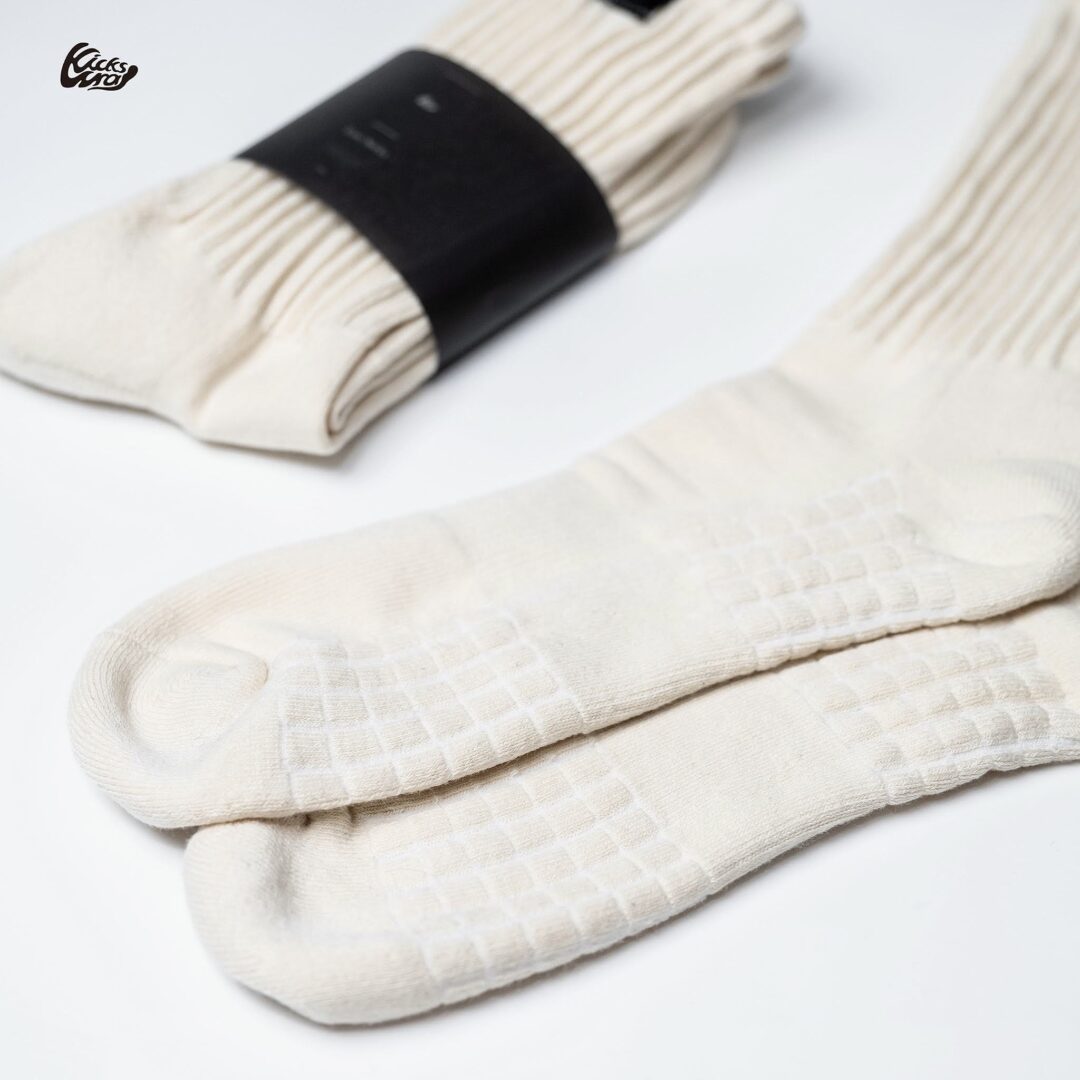 KicksWrapから”吸湿吸汗”&”足裏衝撃吸収” ソックス「Easy Socks」が7/13 20:00～予約開始 (キックスラップ)