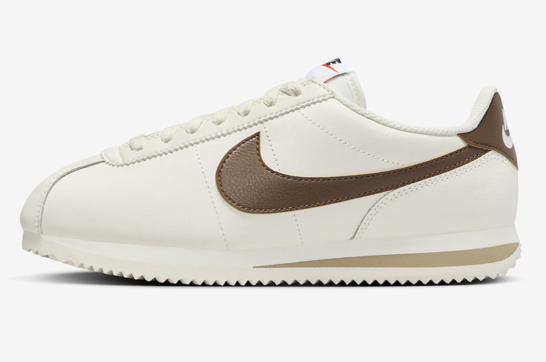 【国内 9/13 発売】ナイキ ウィメンズ コルテッツ “ホワイト/カカオワオ” (NIKE WMNS CORTEZ “White/Cacao Wow”) [DN1791-104]