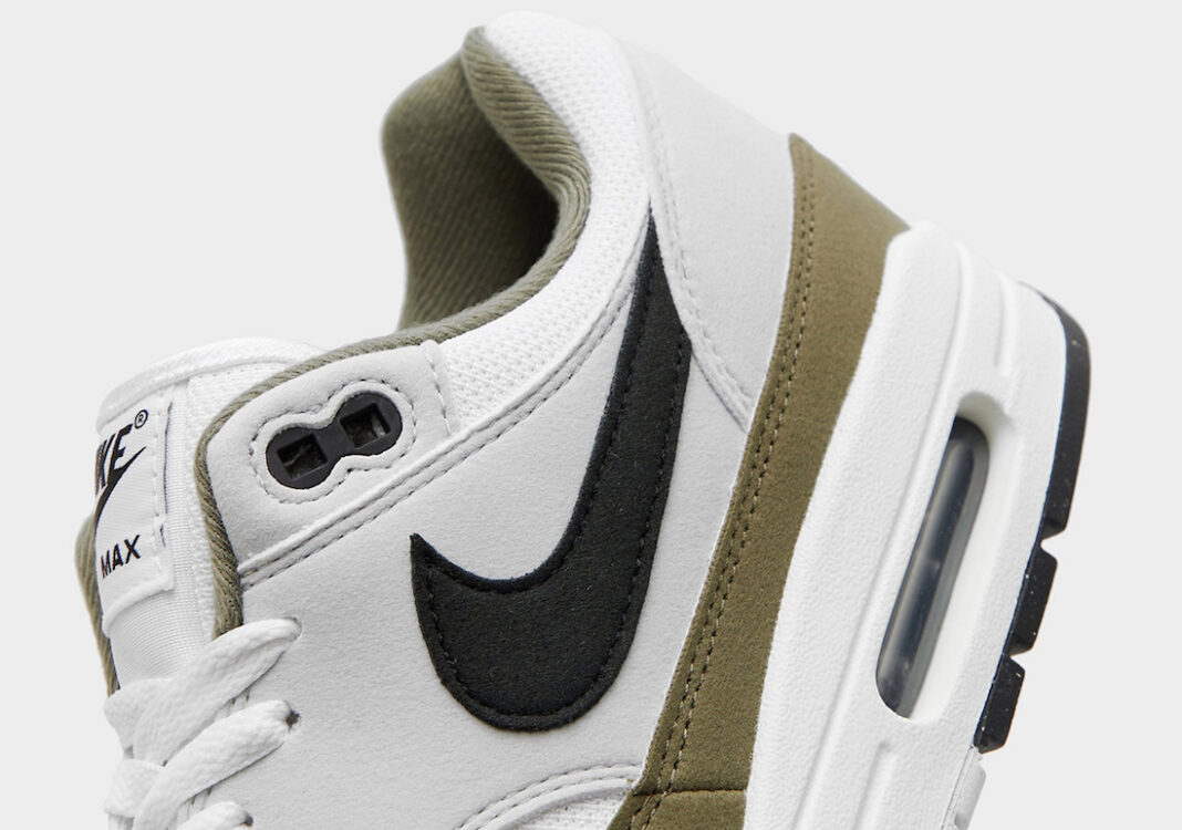 【国内 9/19 先行発売】ナイキ エア マックス 1 “ホワイト/ブラック/ミディアムオリーブ” (NIKE AIR MAX 1 “White/Black/Medium Olive”) [FD9082-102]