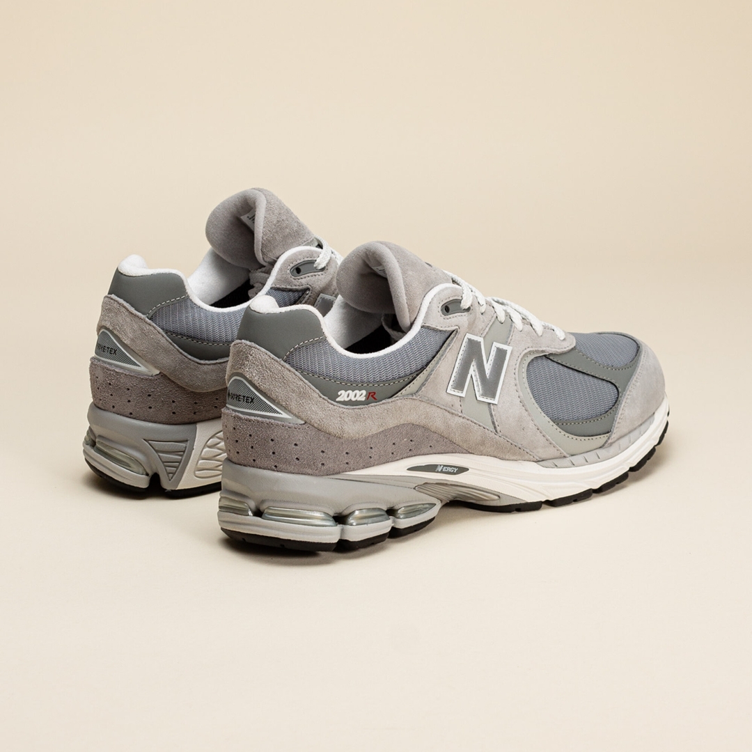 【国内 12/22 発売】GORE-TEX × New Balance M2002 RXJ “Concrete” (ゴアテックス ニューバランス) [M2002RXJ]