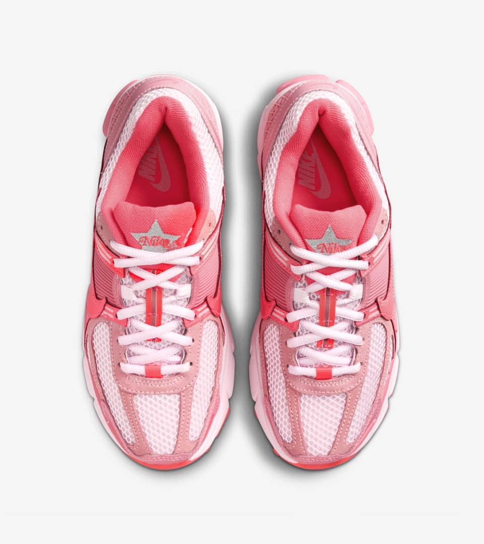 海外 8/22 発売予定！ナイキ ウィメンズ ズーム ボメロ 5 “コーラルチョーク/ホットパンチ” (NIKE WMNS ZOOM VOMERO 5 “Coral Chalk/Hot Punch”) [FQ0257-666]