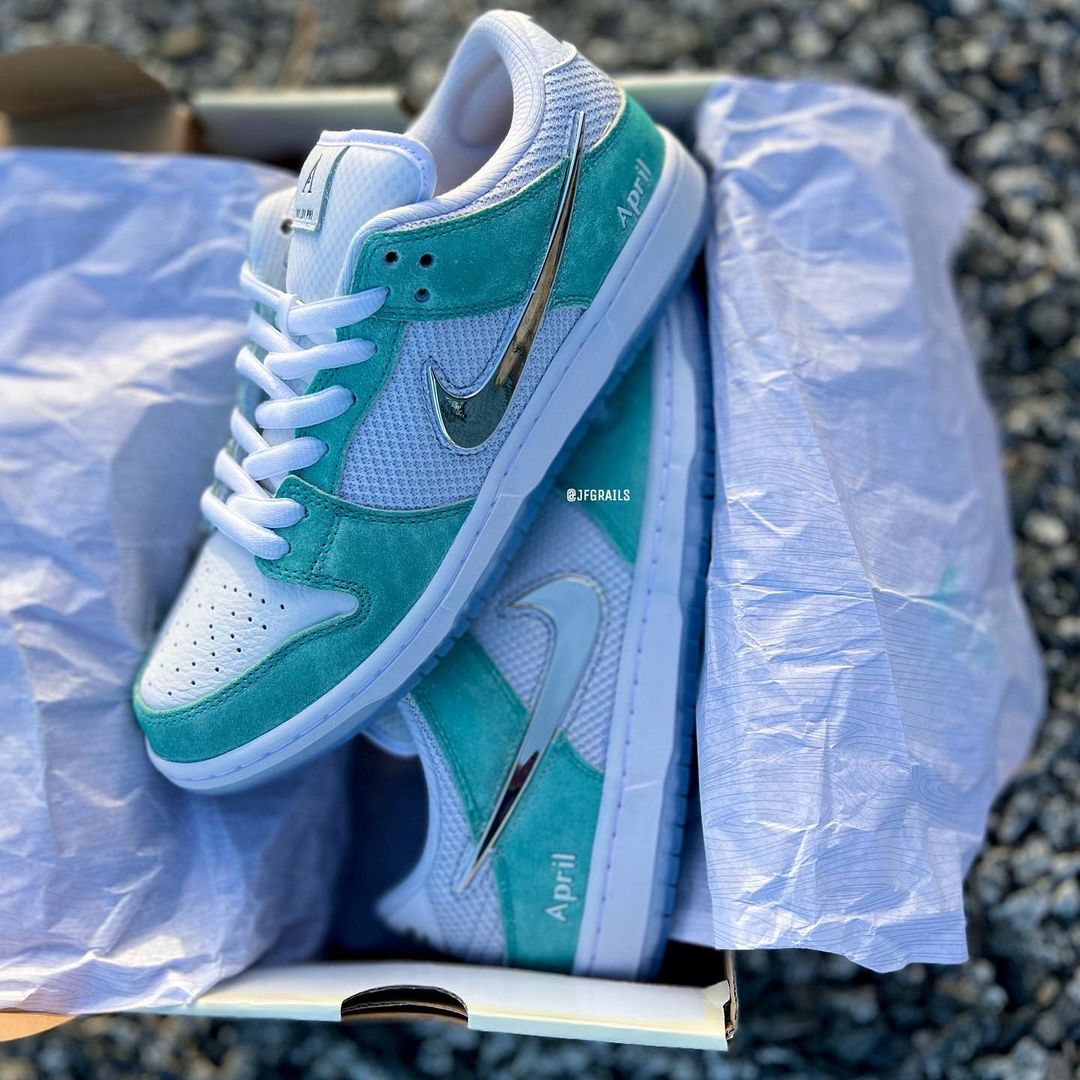 【国内 11/25、11/27 発売】April Skateboards x NIKE SB DUNK LOW “Turbo Green/Metallic Silver” (エイプリル スケートボード ナイキ SB ダンク ロー “ターボグリーン/メタリックシルバー”) [FQ8202-300/FQ8203-300/FD2562-400]