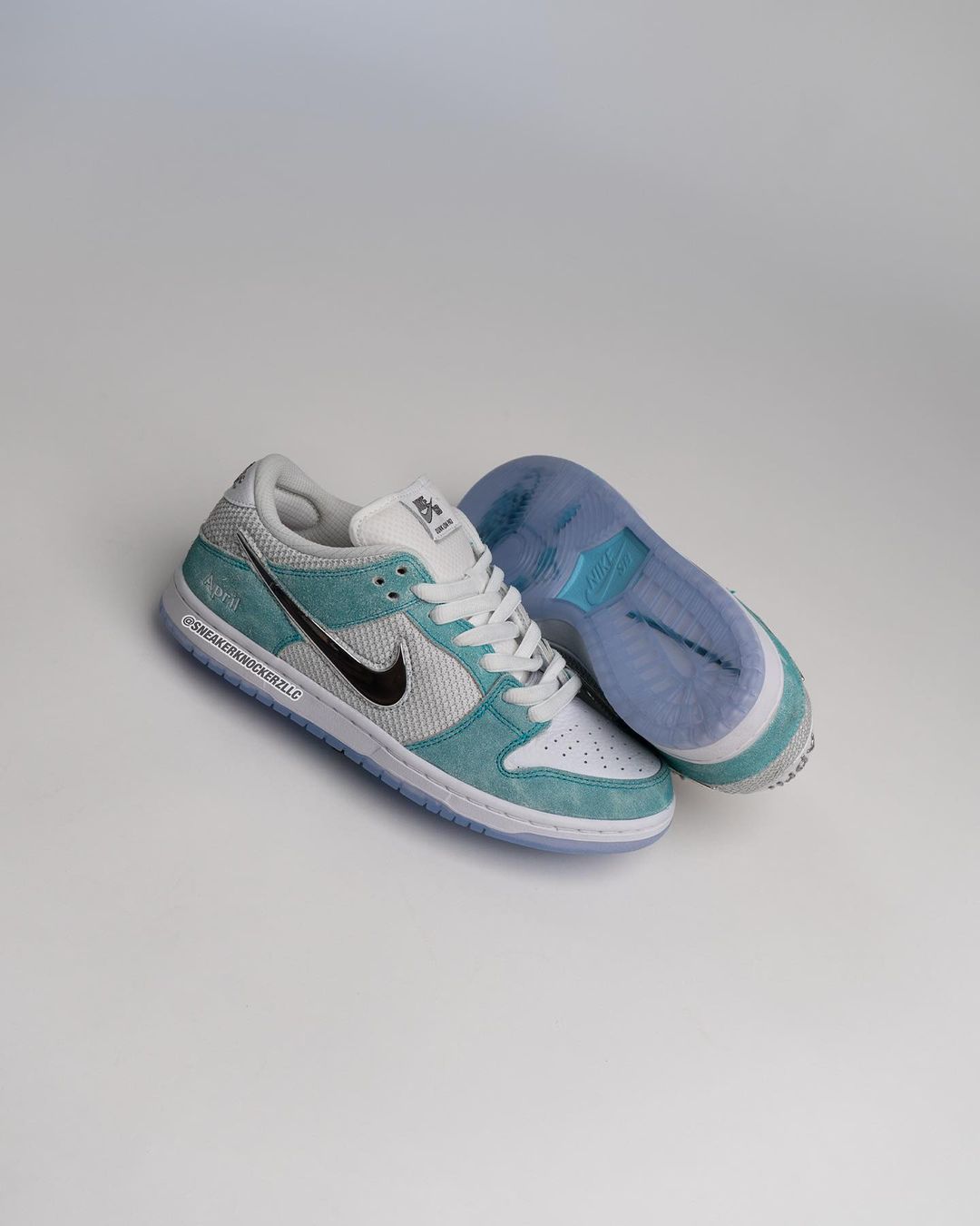 【国内 11/25、11/27 発売】April Skateboards x NIKE SB DUNK LOW “Turbo Green/Metallic Silver” (エイプリル スケートボード ナイキ SB ダンク ロー “ターボグリーン/メタリックシルバー”) [FQ8202-300/FQ8203-300/FD2562-400]