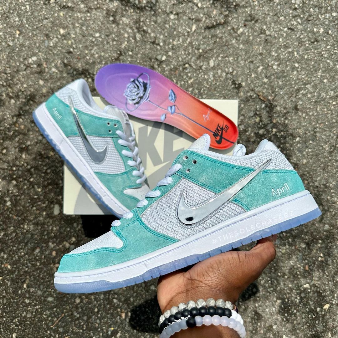 【国内 11/25、11/27 発売】April Skateboards x NIKE SB DUNK LOW “Turbo Green/Metallic Silver” (エイプリル スケートボード ナイキ SB ダンク ロー “ターボグリーン/メタリックシルバー”) [FQ8202-300/FQ8203-300/FD2562-400]