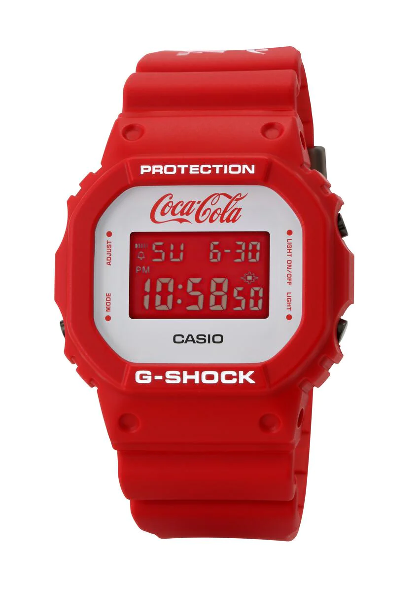 海外発売！Coca-Cola x G-SHOCK DW6900CC23-3/DW5600CC23-4 (コカコーラ Gショック ジーショック)