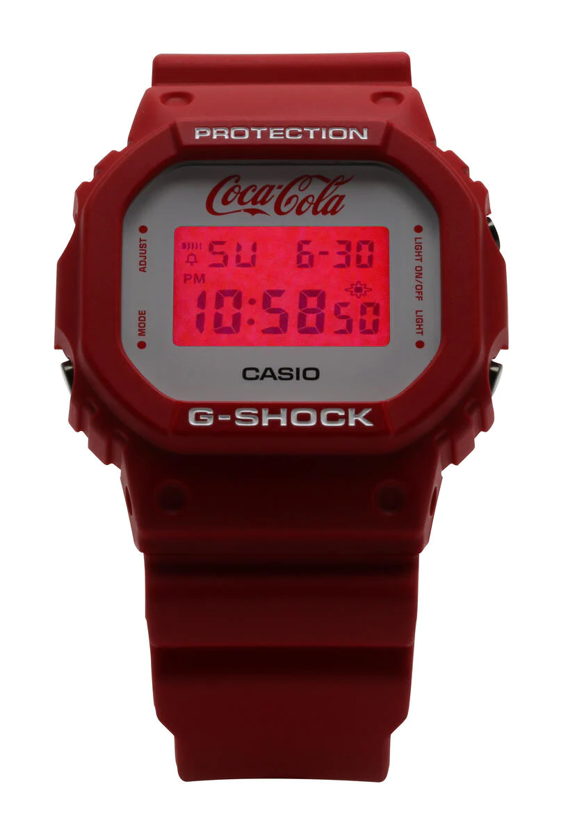 海外発売！Coca-Cola x G-SHOCK DW6900CC23-3/DW5600CC23-4 (コカコーラ Gショック ジーショック)