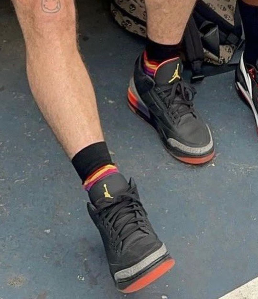 【2024年 5/22 発売】J Balvin x NIKE AIR JORDAN 3 RETRO SP “Rio/Black” (J.バルヴィン ナイキ エア ジョーダン 3 レトロ “リオ/ブラック”) [FN0344-001]