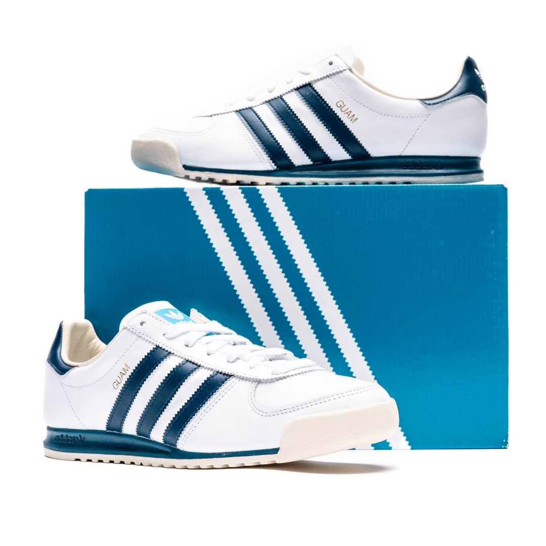 【発売中】アディダス オリジナルス グアム フットウェアホワイト/ダークブルー (adidas Originals GUAM "White/Dark Blue") [ID2110]