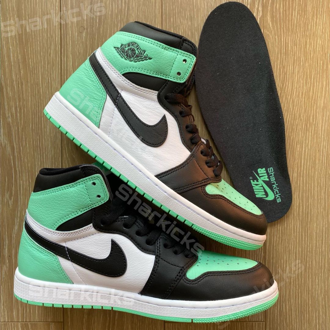 【2024年 4/27 発売】ナイキ エア ジョーダン 1 レトロ ハイ OG “グリーングロー” (NIKE AIR JORDAN 1 RETRO HIGH OG “Green Glow”) [DZ5485-130]