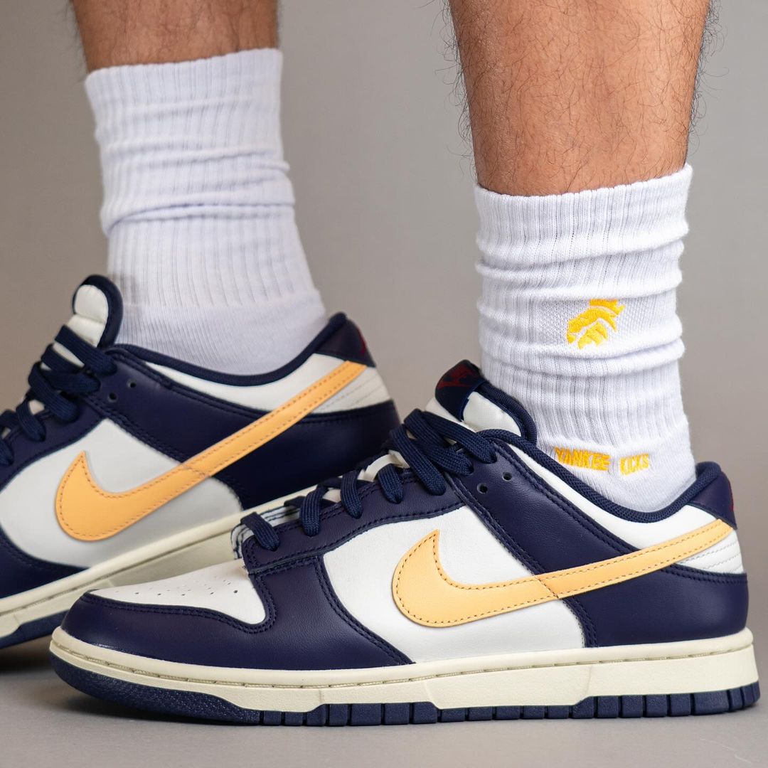 海外 12/13 発売予定！ナイキ ダンク ロー “フロム ナイキ トゥ ユー/ホワイト/ネイビー” (NIKE DUNK LOW “From Nike To You/White/Navy”) [FV8106-181]
