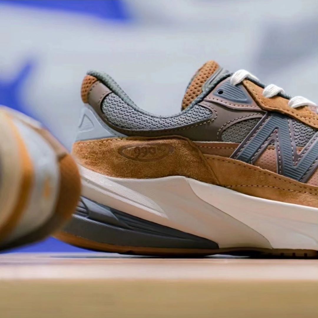 【海外 10/20、国内 11/18 発売予定】Carhartt WIP × New Balance M990v6 CH6 (カーハート ニューバランス) [M990CH6]