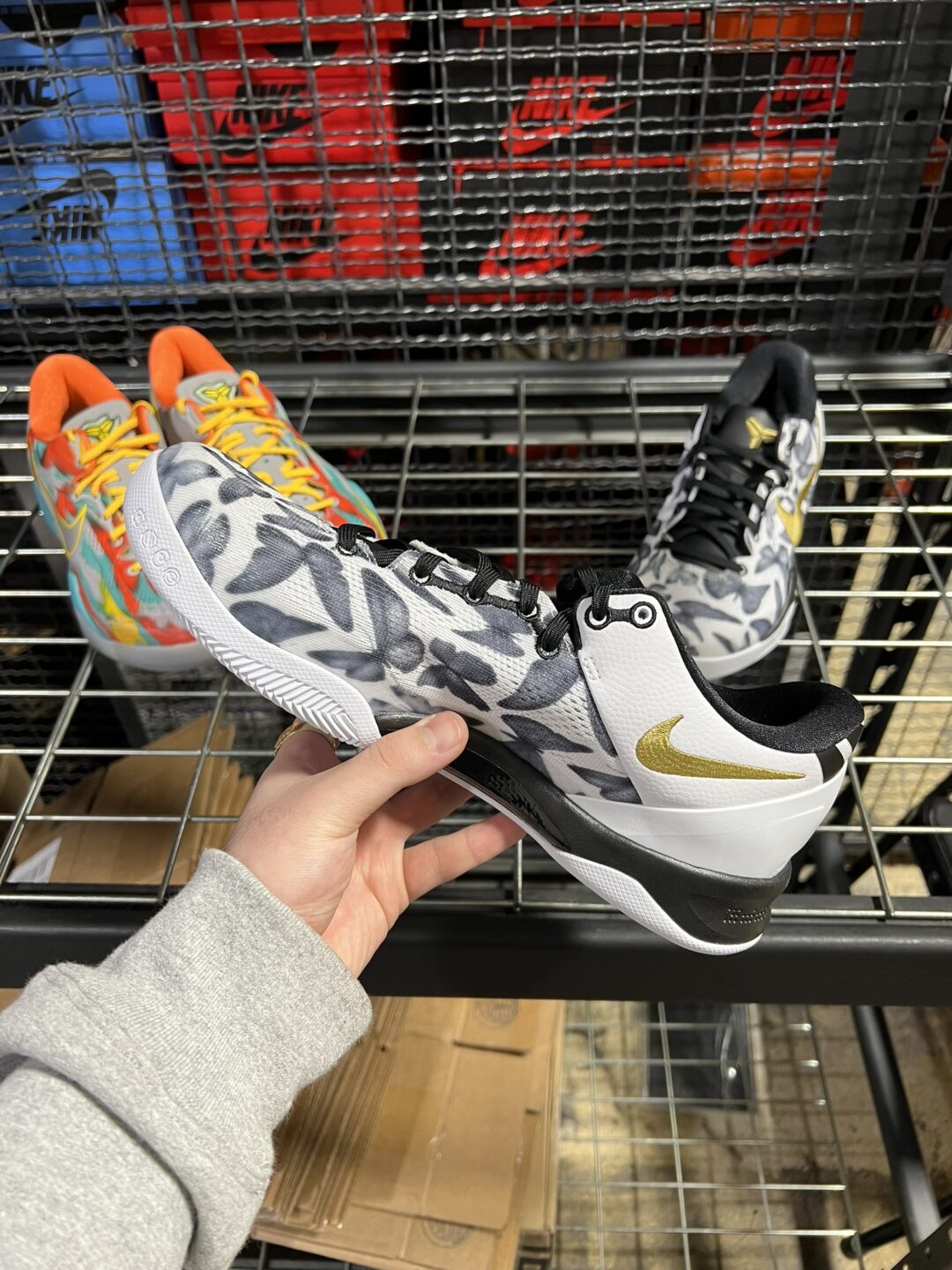 2024年 5/1 発売予定！ナイキ コービー 8 プロトロ “マンバチタ/ホワイト/メタリックゴールド” (NIKE KOBE 8 PROTRO “Mambacita/White/Metallic Gold”) [FV6325-100]