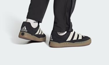 【国内 9/30 発売】adidas Originals ADIMATIC “Core Black/Off White/Gum” (アディダス オリジナルス アディマティック “コアブラック/オフホワイト/ガム”) [IE2224]