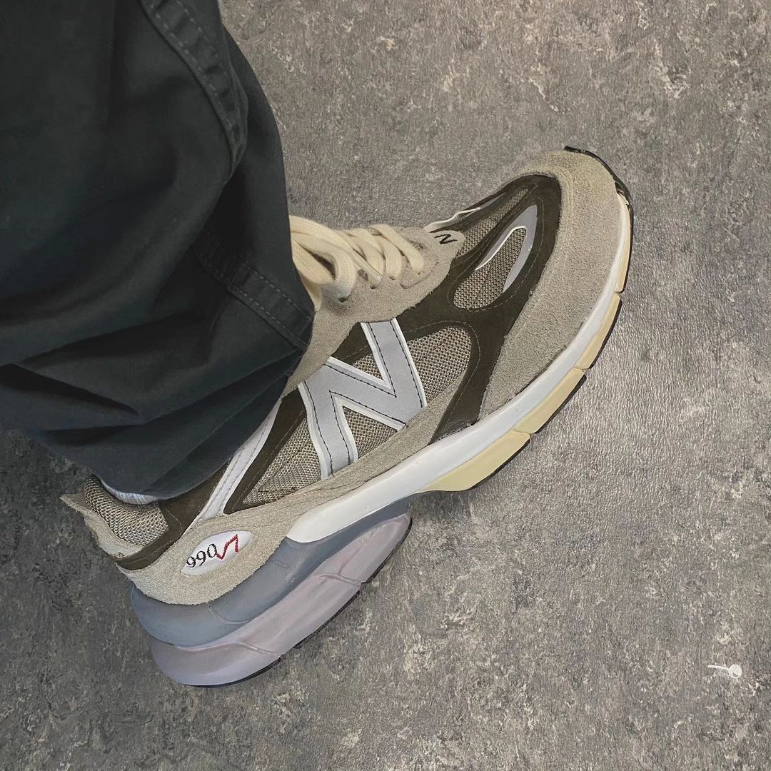 【コンセプトモデル】New Balance「M990v7」 (ニューバランス)