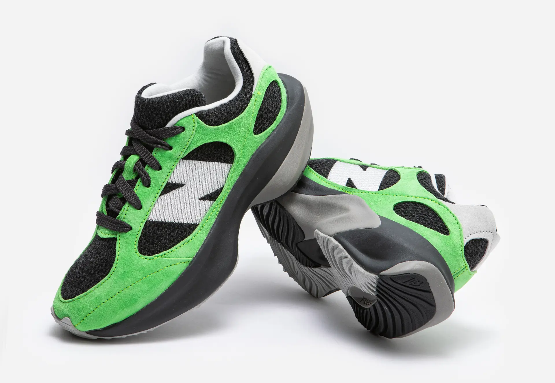 【国内 10/18 発売】New Balance WARPED RUNNER UWRPDKOM “Green/Black” (ニューバランス ワープドランナー)