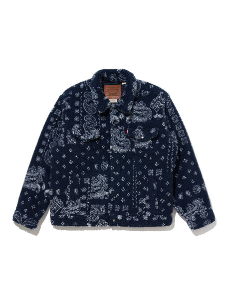 リーバイス リラックスフィット シェルパトラッカージャケット “バンダナプリント” (Levi’s Sherpa Trucker Jacket “BANDANA PRINT”)