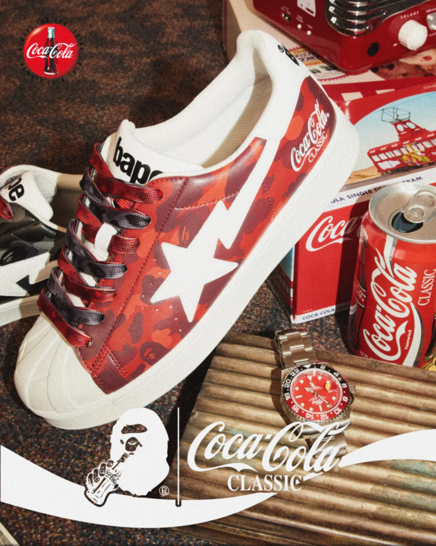 A BATHING APE × Coca-Cola コラボが10/7 発売 (ア ベイシング エイプ コカコーラ)