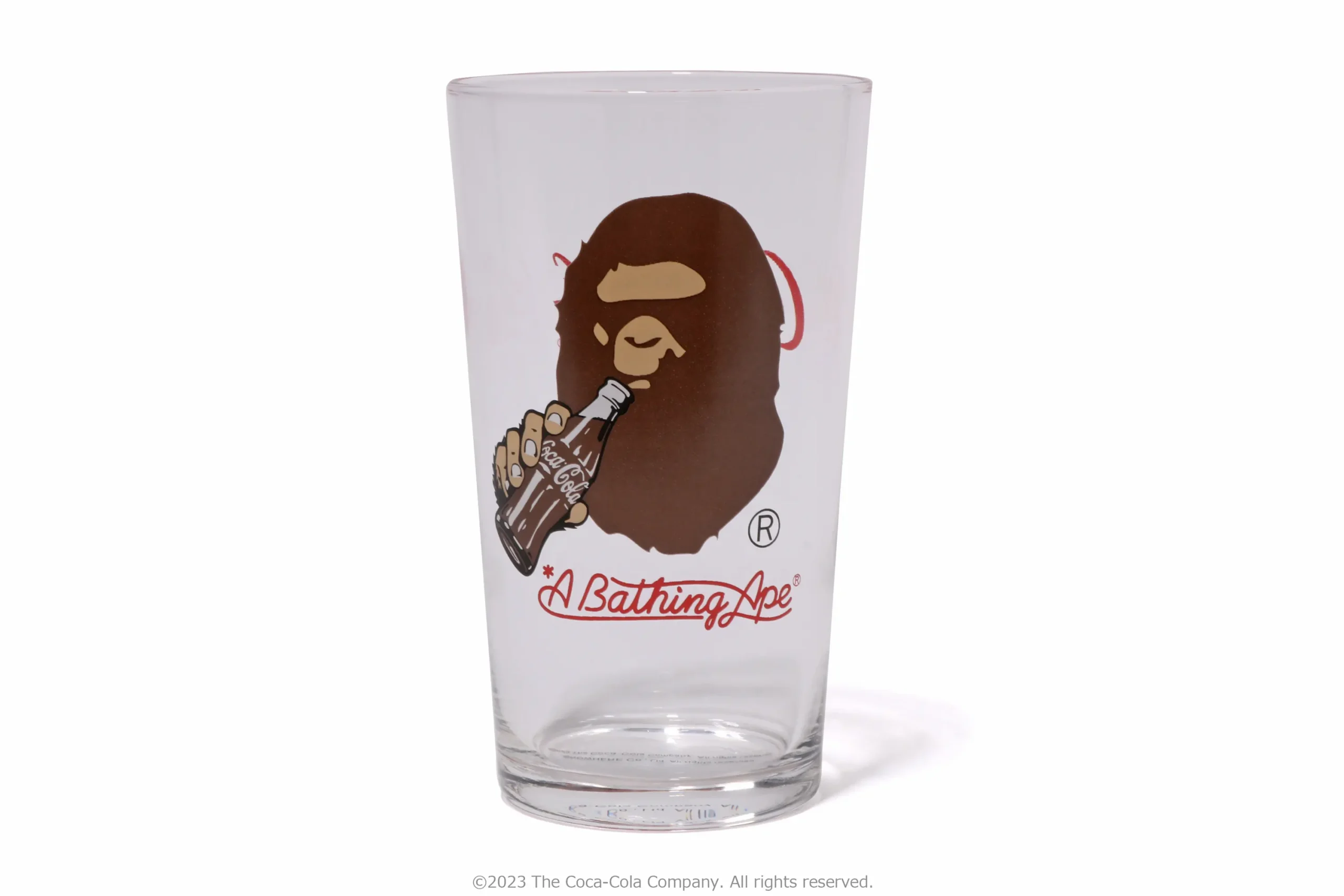 A BATHING APE × Coca-Cola コラボが10/7 発売 (ア ベイシング エイプ コカコーラ)