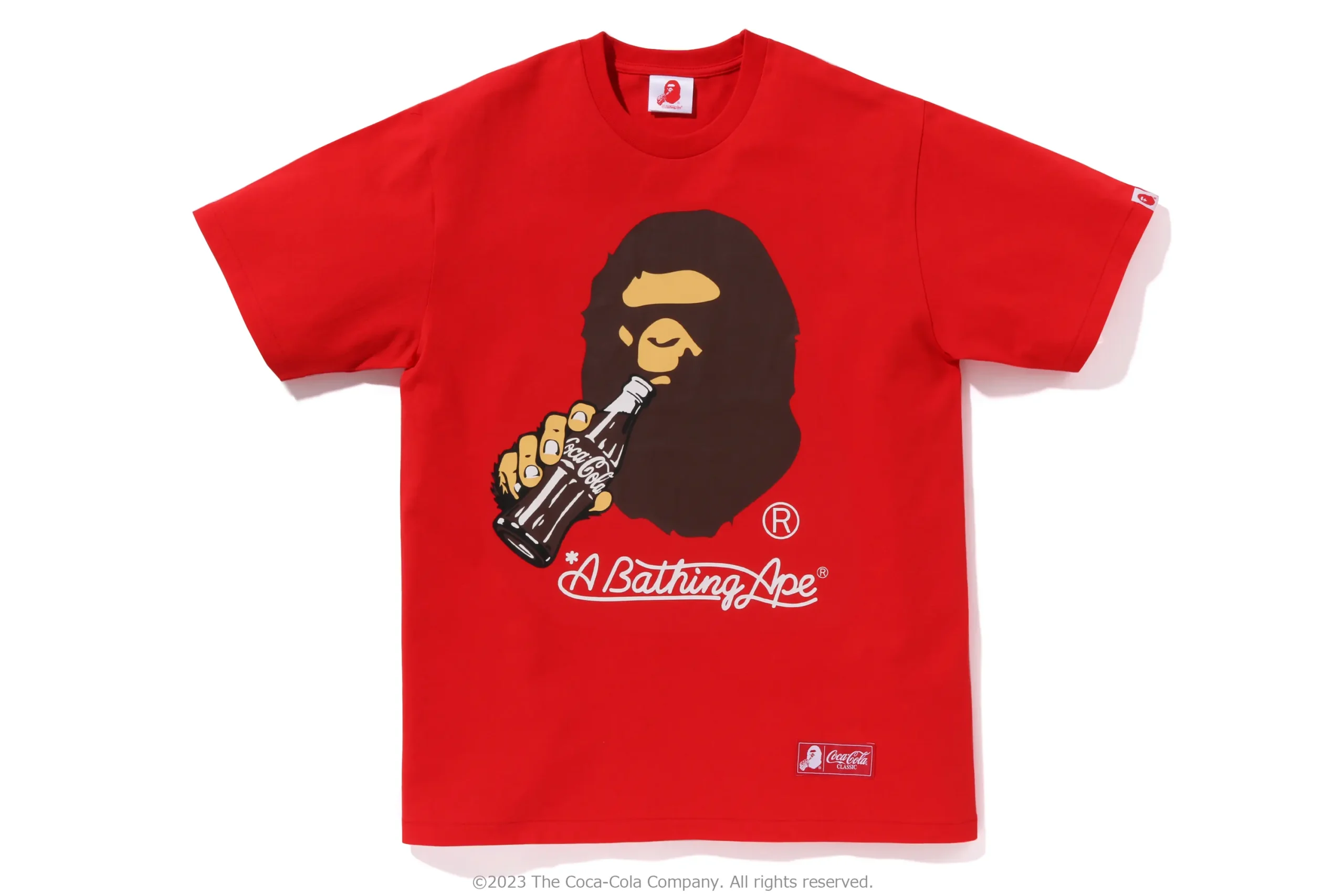 A BATHING APE × Coca-Cola コラボが10/7 発売 (ア ベイシング エイプ コカコーラ)