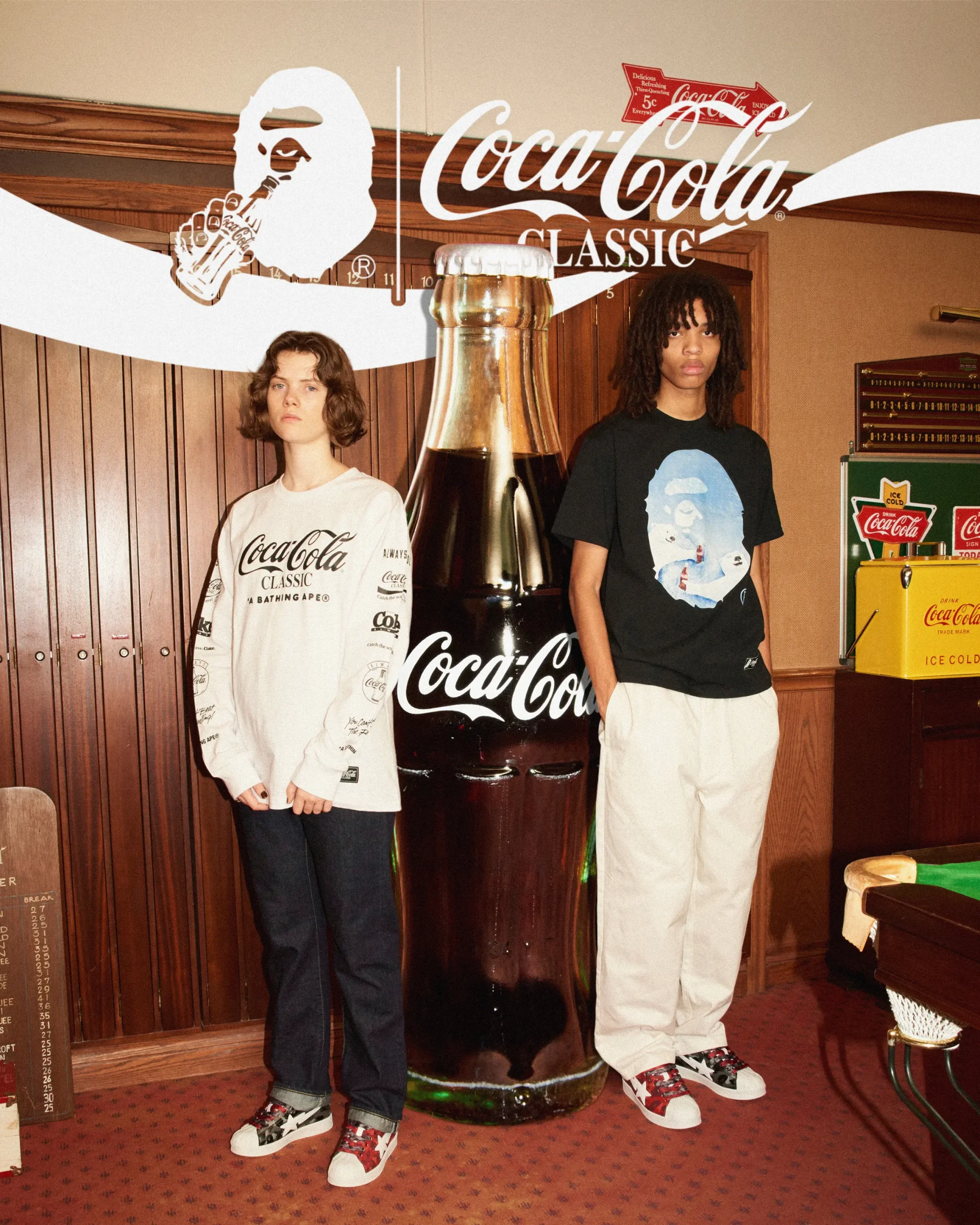 A BATHING APE × Coca-Cola コラボが10/7 発売 (ア ベイシング エイプ コカコーラ)