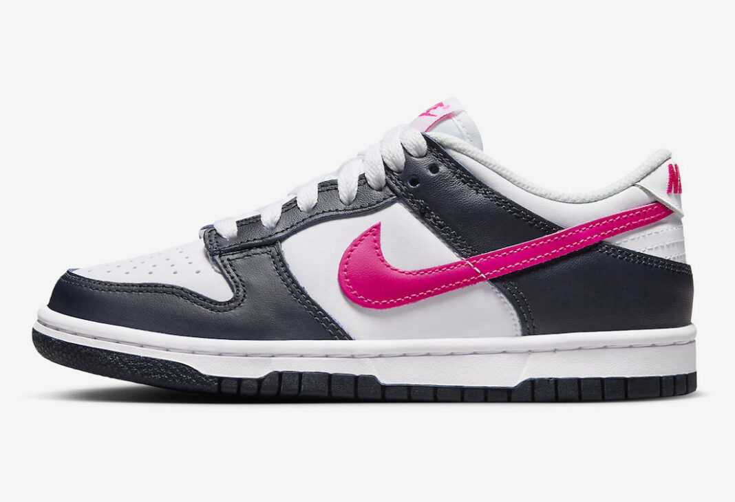 2023年 発売予定！ナイキ GS ダンク ロー “ホワイト/ダークオブシディアン/フィアスピンク” (NIKE GS DUNK LOW “White/Dark Obsidian/Fierce Pink”) [FB9109-401]