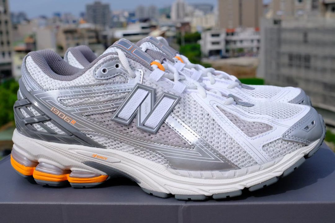 2023年 発売予定！New Balance M1906 RWM “White/Silver/Orange ...