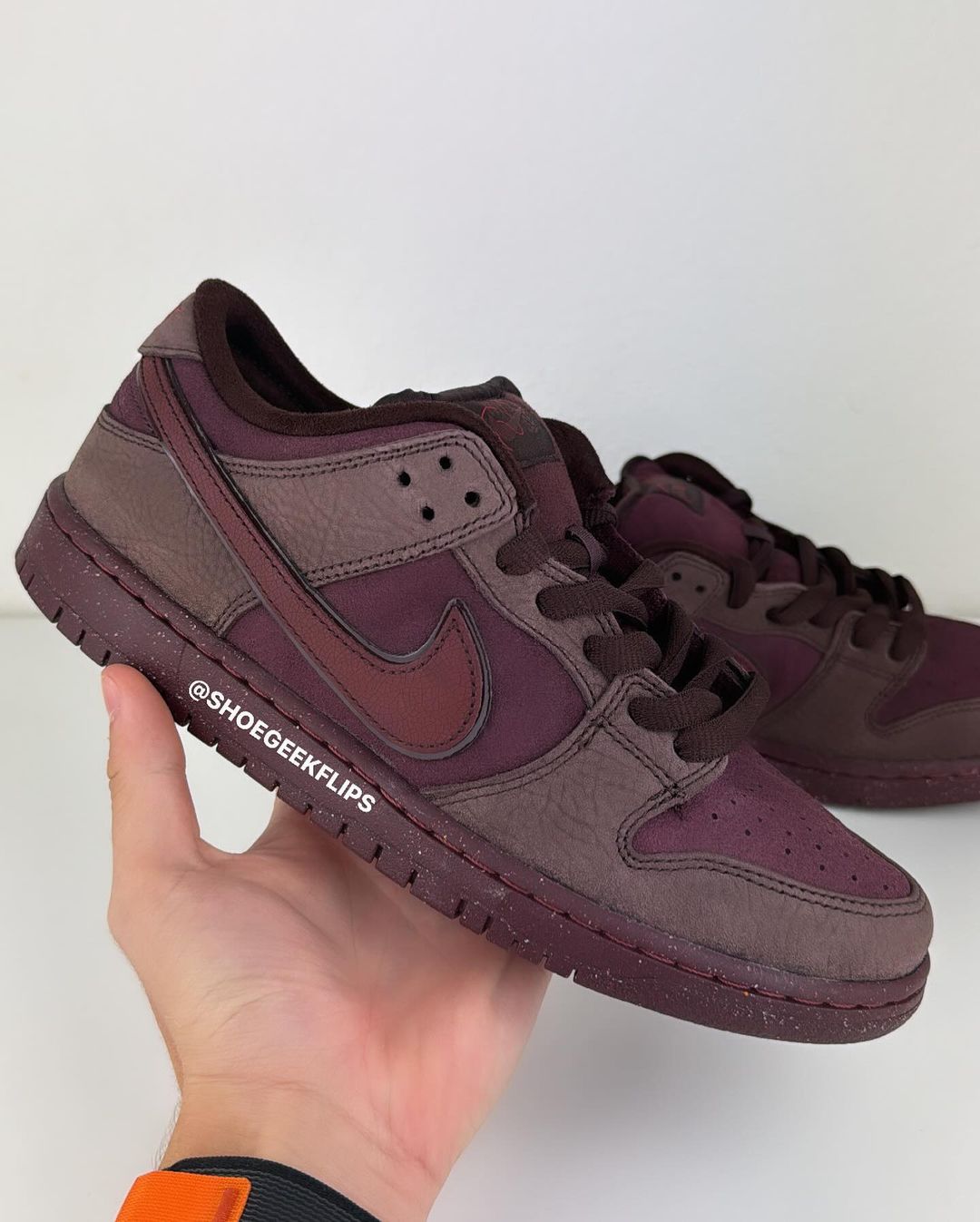 【2024年 2/12 発売】NIKE SB DUNK LOW “Valentine 2024/Love Found” (ナイキ SB ダンク ロー “バレンタイン 2024”) [FZ5654-100/FN0619-600]