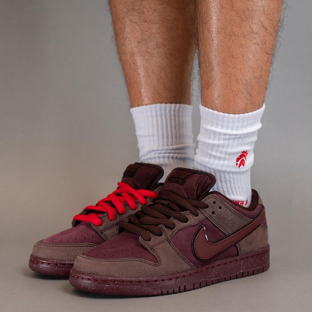 【2024年 2/12 発売】NIKE SB DUNK LOW “Valentine 2024/Love Found” (ナイキ SB ダンク ロー “バレンタイン 2024”) [FZ5654-100/FN0619-600]