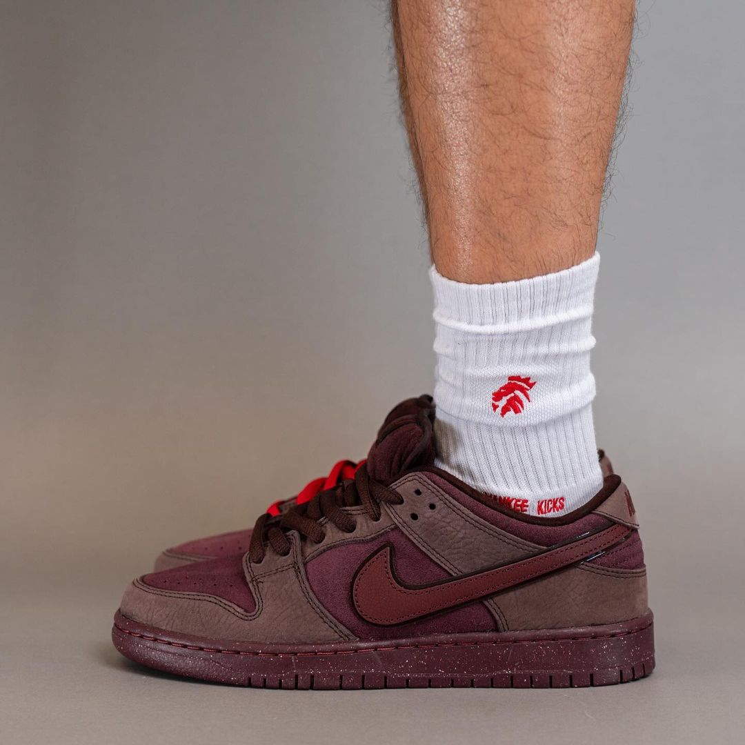 【2024年 2/12 発売】NIKE SB DUNK LOW “Valentine 2024/Love Found” (ナイキ SB ダンク ロー “バレンタイン 2024”) [FZ5654-100/FN0619-600]