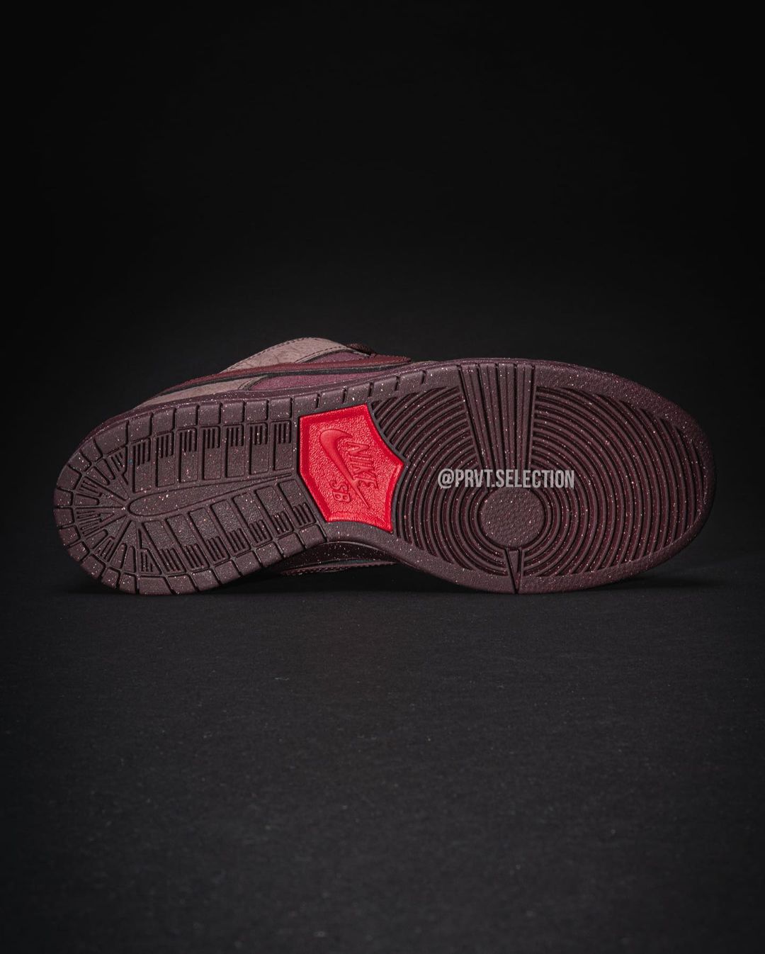 【2024年 2/12 発売】NIKE SB DUNK LOW “Valentine 2024/Love Found” (ナイキ SB ダンク ロー “バレンタイン 2024”) [FZ5654-100/FN0619-600]
