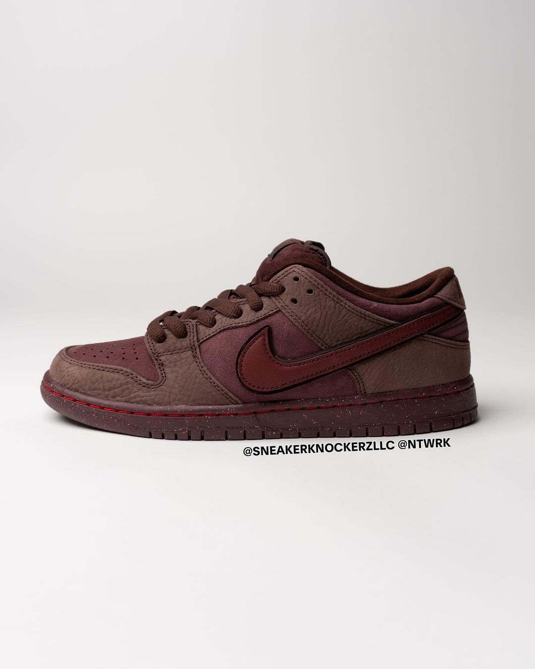 【2024年 2/12 発売】NIKE SB DUNK LOW “Valentine 2024/Love Found” (ナイキ SB ダンク ロー “バレンタイン 2024”) [FZ5654-100/FN0619-600]