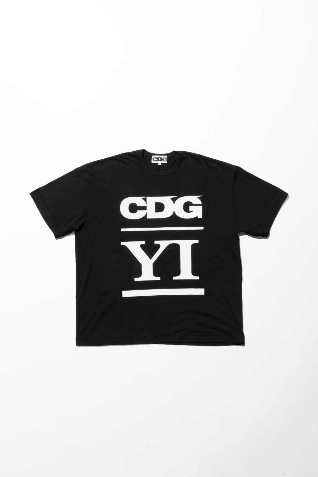 サカナクション山口一郎「ヤマイチ/YI」× コム デ ギャルソン「CDG」のコラボレーションが9/23 発売 (シーディージー COMME des GARCONS)