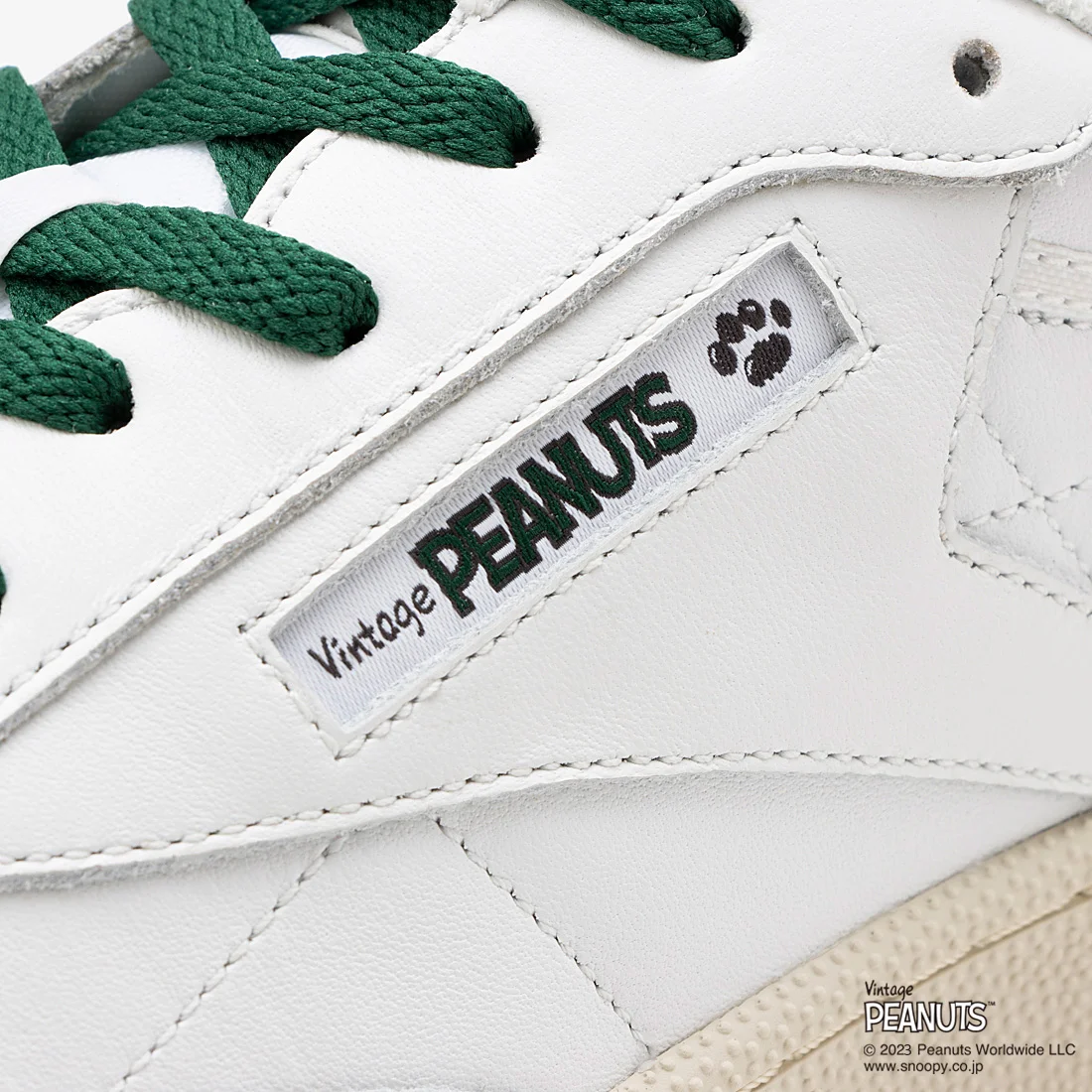 リーボック × ピーナッツ コラボ CLUB C 85 VINTAGEが国内 9/15 発売 (REEBOK PEANUTS CLUB C 85 VINTAGE) [RE1759BU36984]