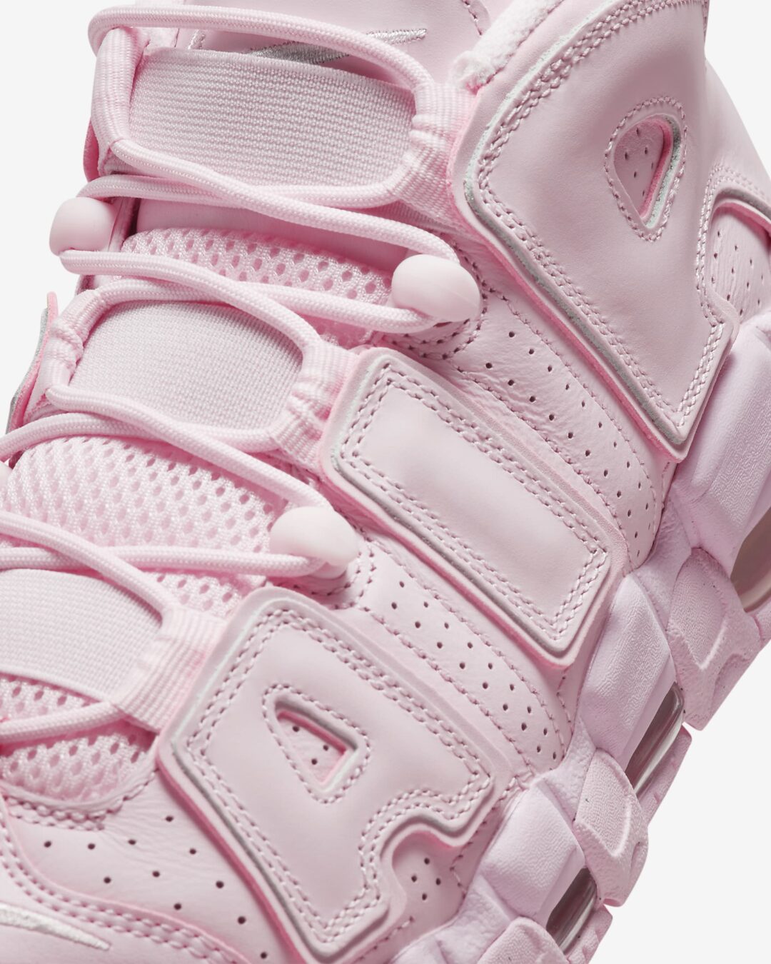 【2024年 2/19、3/2 発売】ナイキ GS エア モア アップテンポ “ピンクフォーム” (NIKE GS AIR MORE UPTEMPO “Pink Foam”) [DV1137-600]