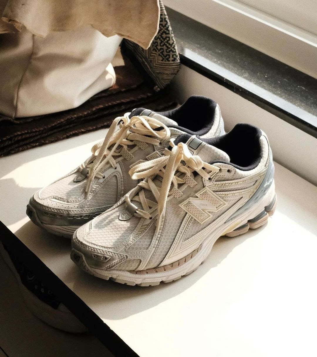 【2024年 3/11 発売予定】KITH x New Balance M1906 (キス ニューバランス)